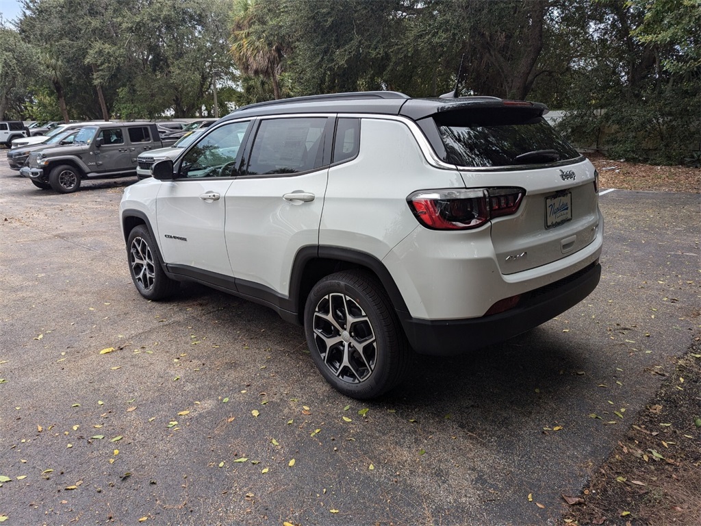 2024 Jeep Compass Limited 5