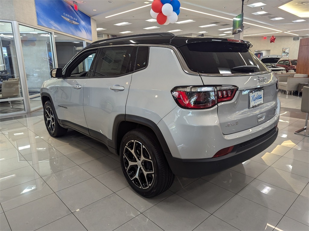 2024 Jeep Compass Limited 5