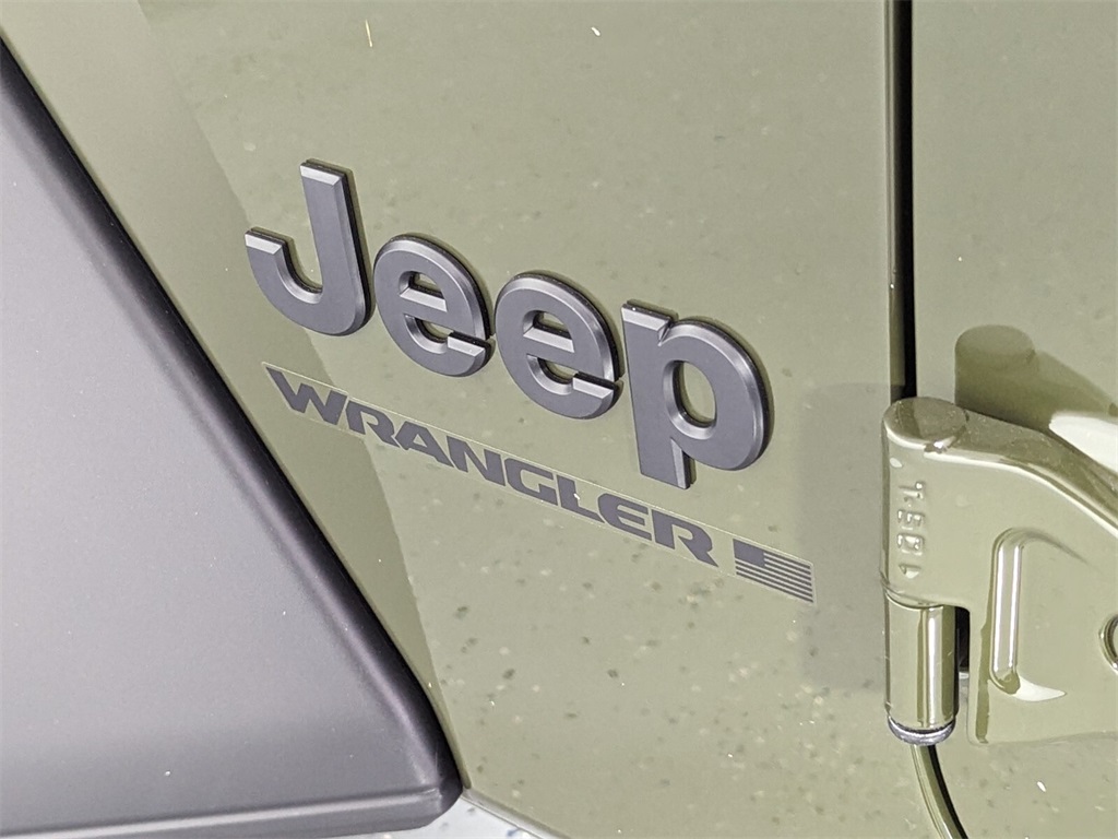2024 Jeep Wrangler Sport 24