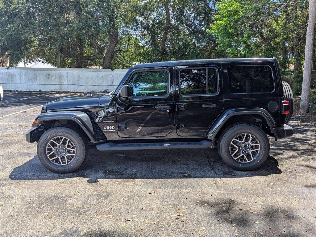 2024 Jeep Wrangler Sahara 4