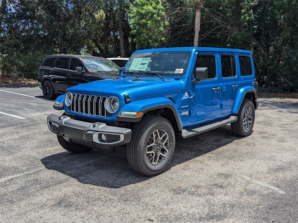 2024 Jeep Wrangler Sahara 3