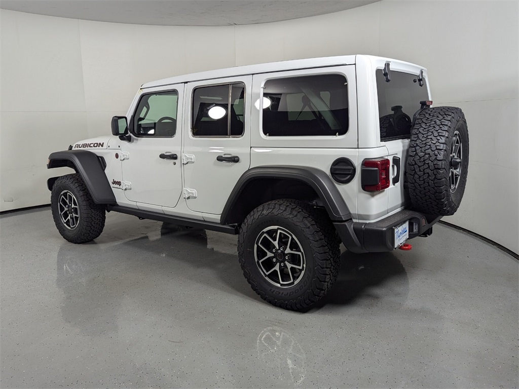 2024 Jeep Wrangler Rubicon 5