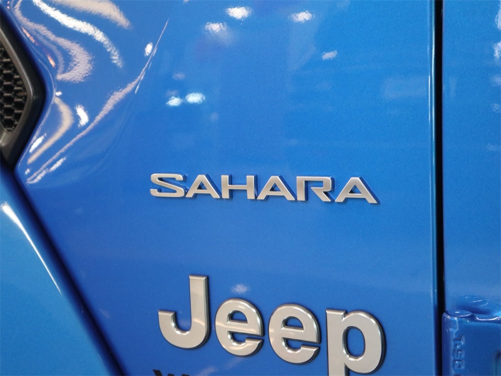 2024 Jeep Wrangler Sahara 18