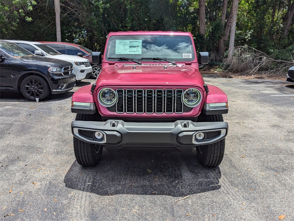 2024 Jeep Wrangler Sahara 2