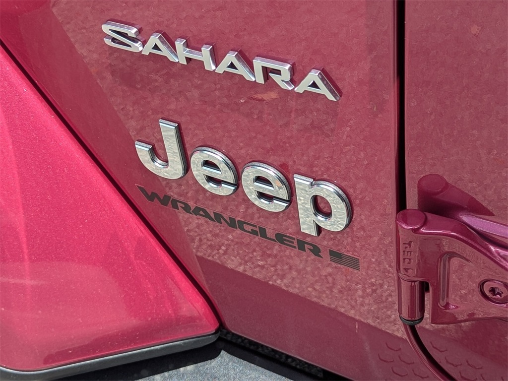 2024 Jeep Wrangler Sahara 24