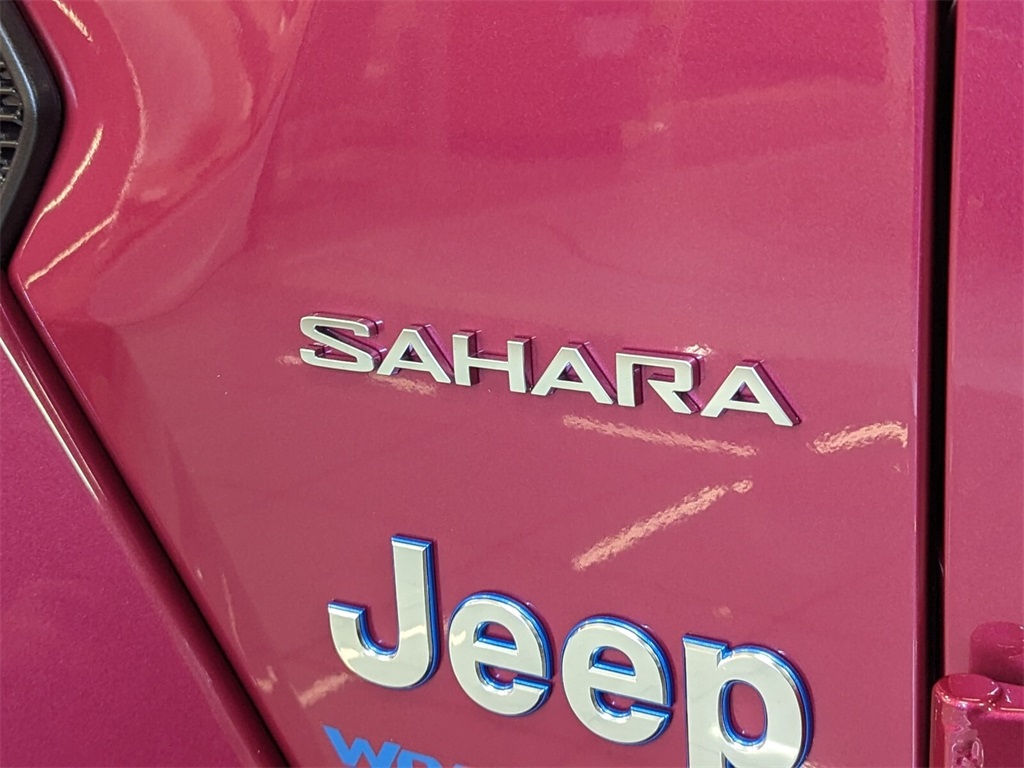 2024 Jeep Wrangler Sahara 4xe 22