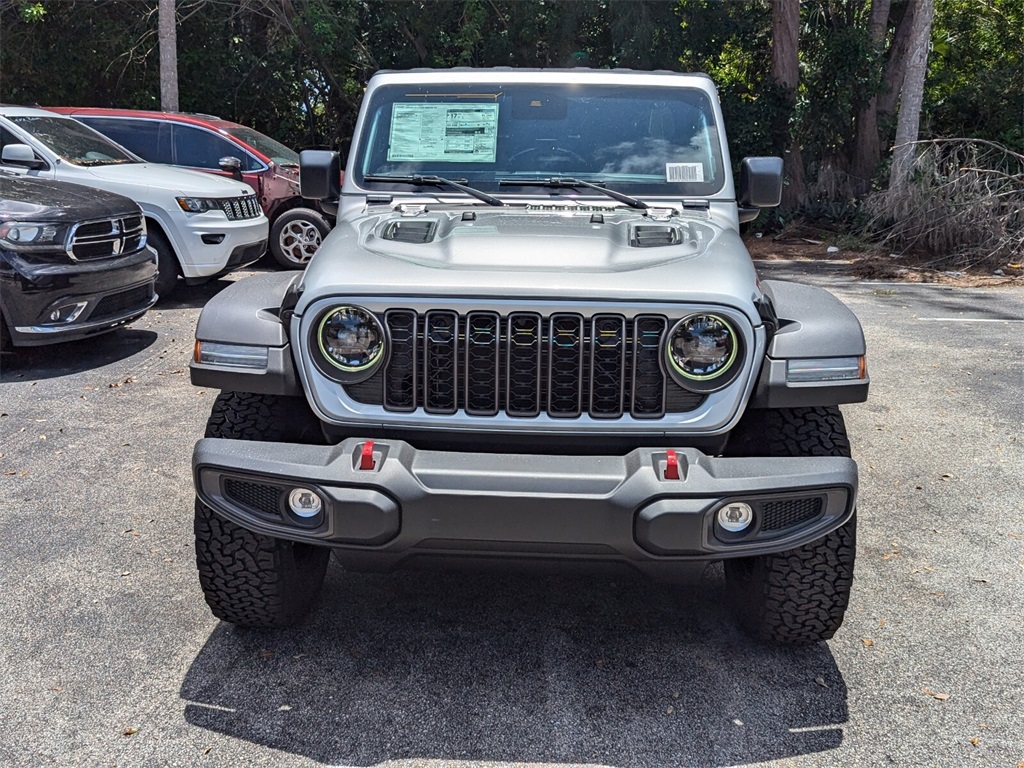 2024 Jeep Wrangler Rubicon 2