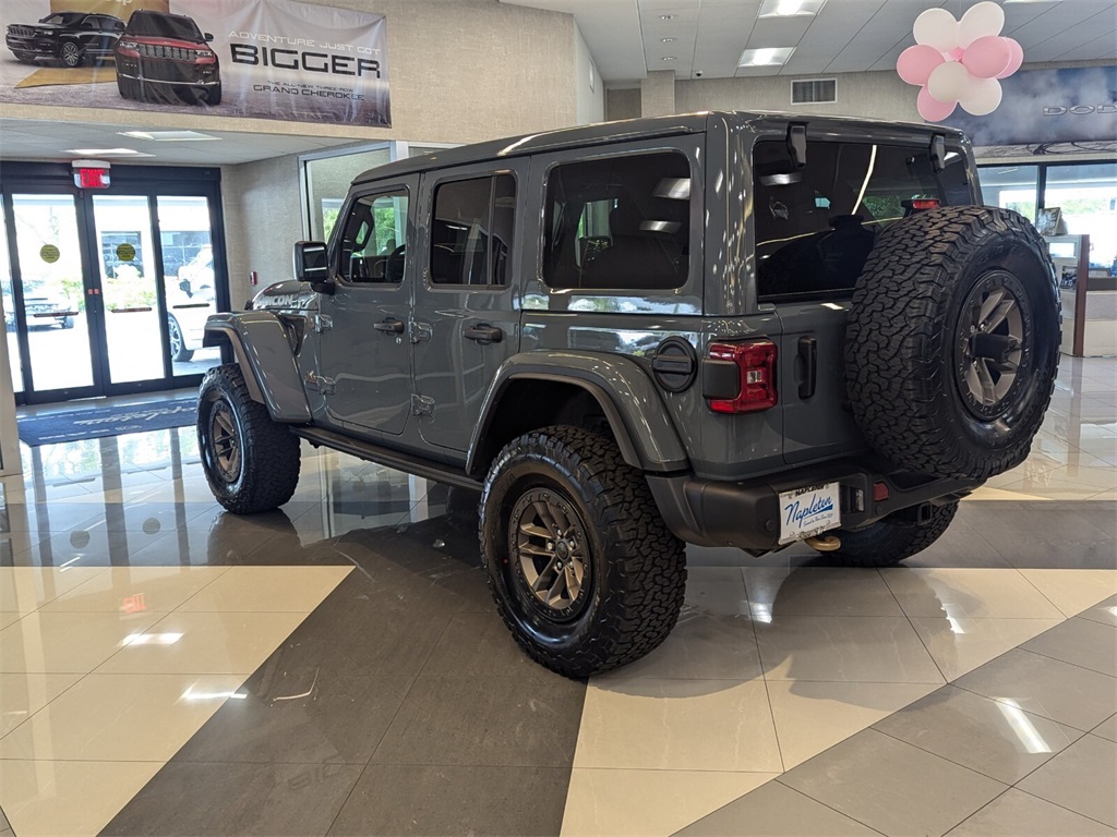 2024 Jeep Wrangler Rubicon 392 5