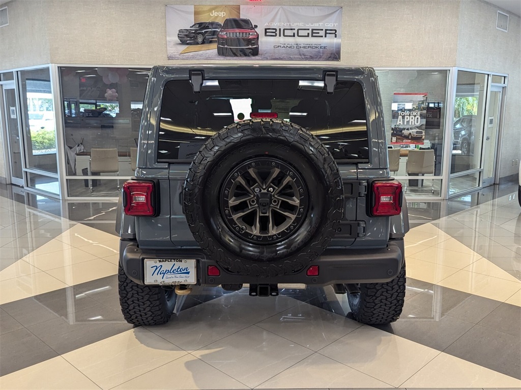 2024 Jeep Wrangler Rubicon 392 6