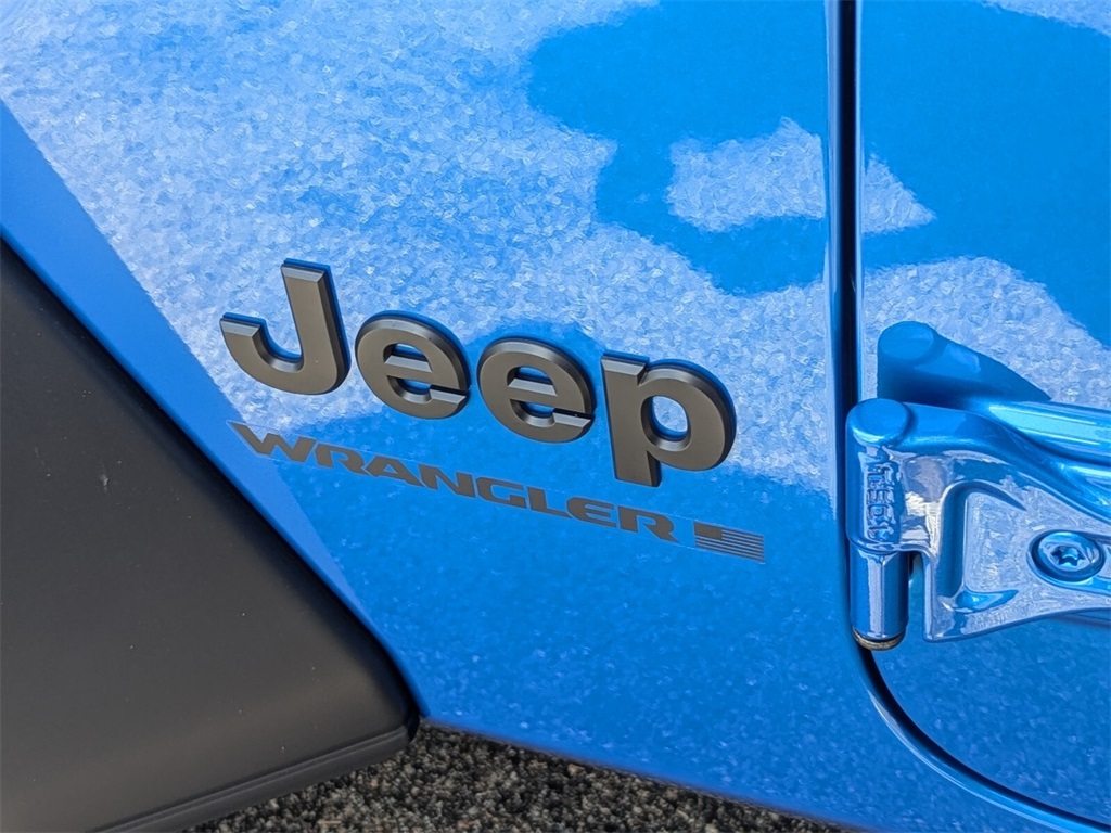 2024 Jeep Wrangler Sport S 26