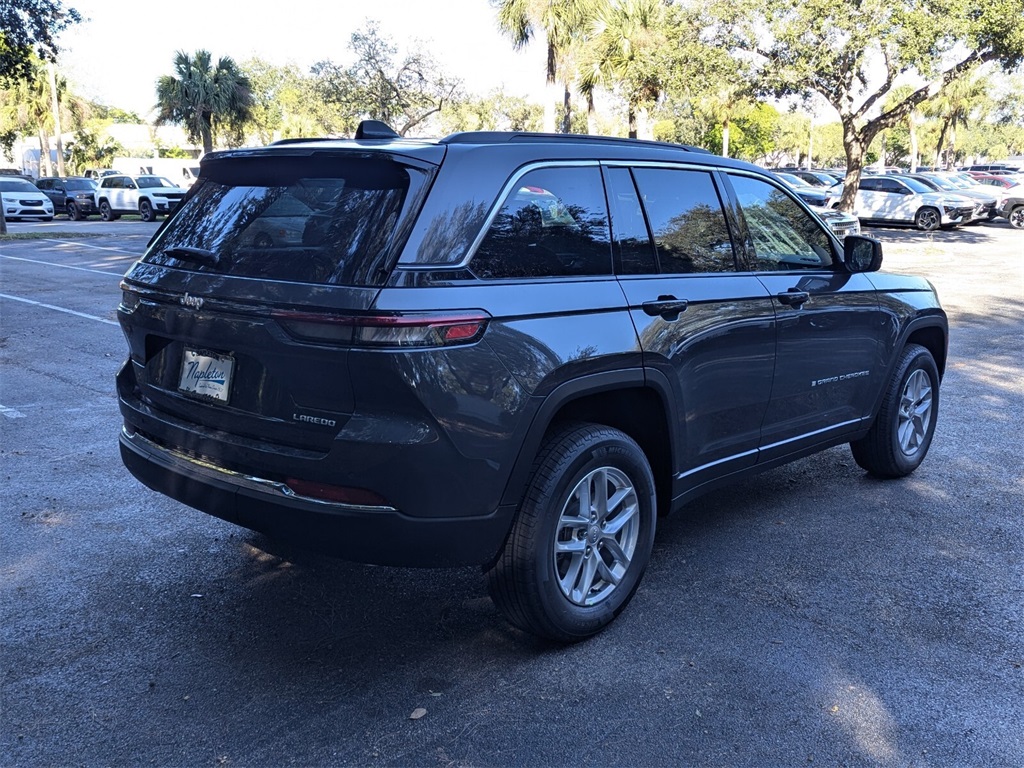 2025 Jeep Grand Cherokee Laredo 7