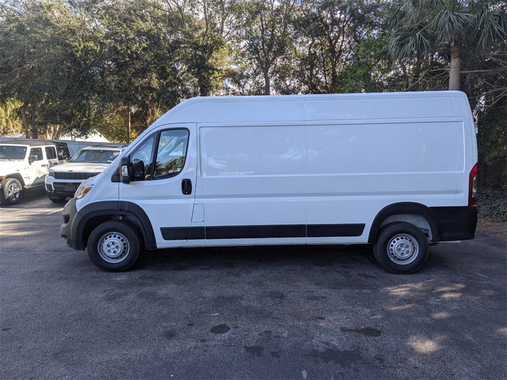 2025 Ram ProMaster 2500 High Roof 4