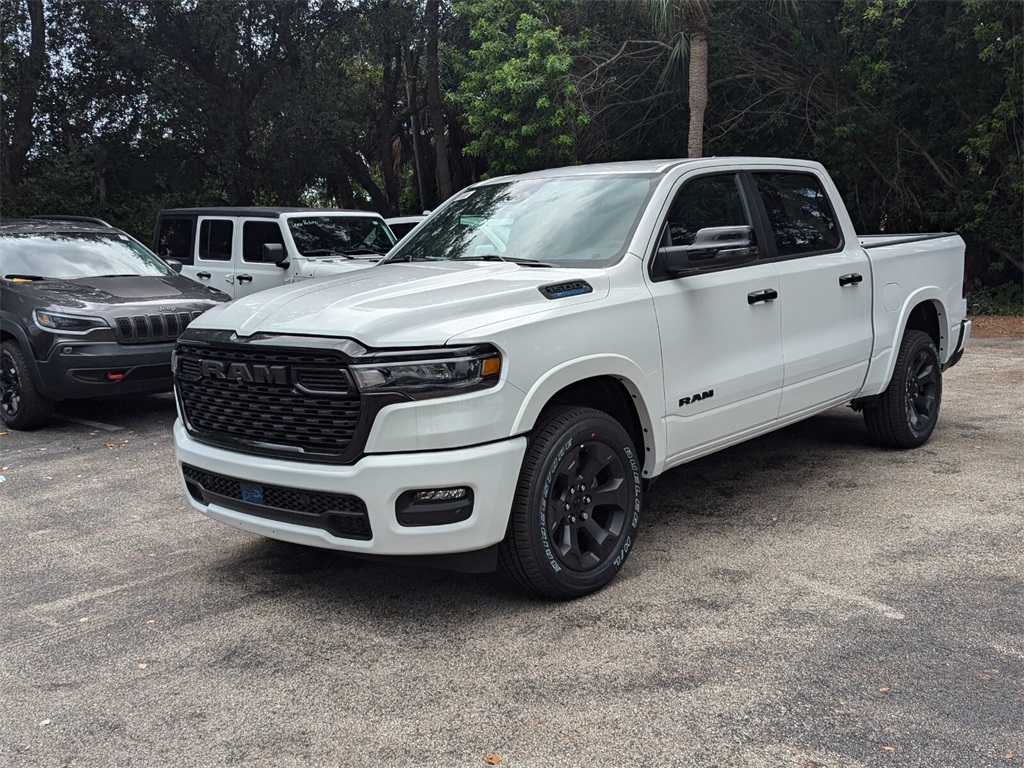 2025 Ram 1500 Big Horn/Lone Star 3