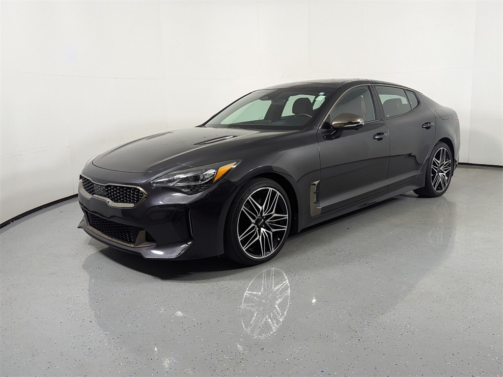 2022 Kia Stinger GT2 3