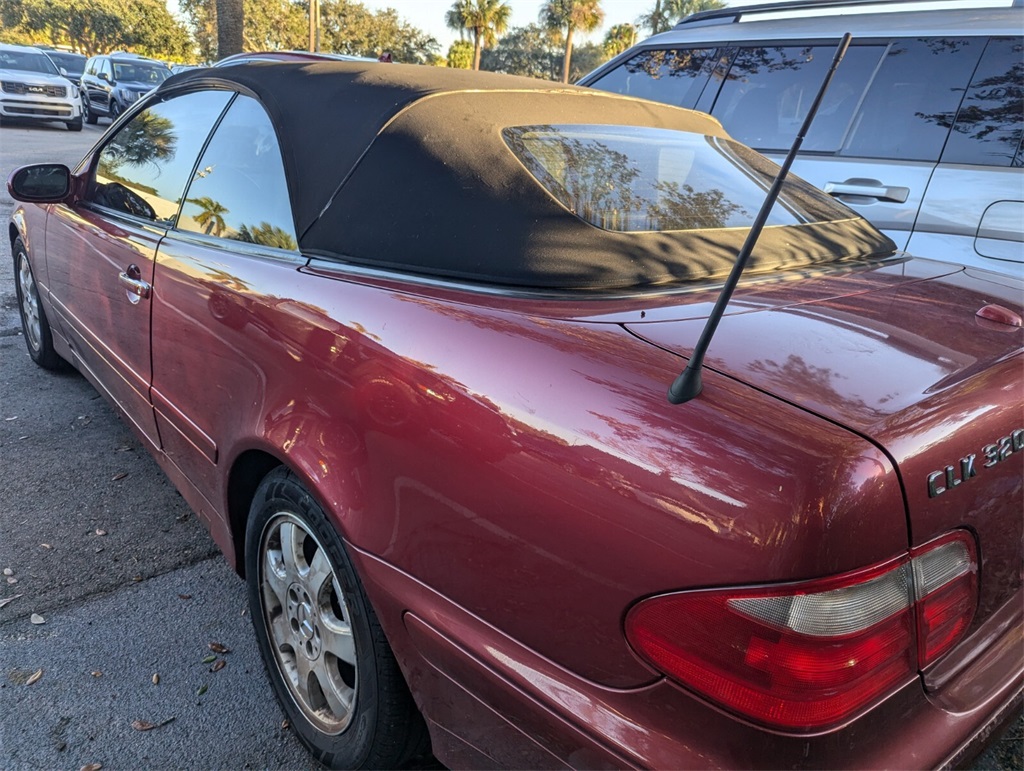 2003 Mercedes-Benz CLK CLK 320 14