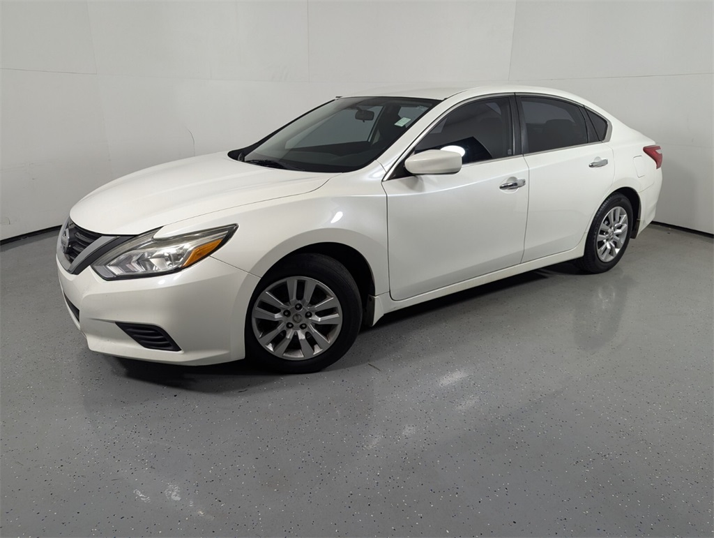 2016 Nissan Altima 2.5 S 3