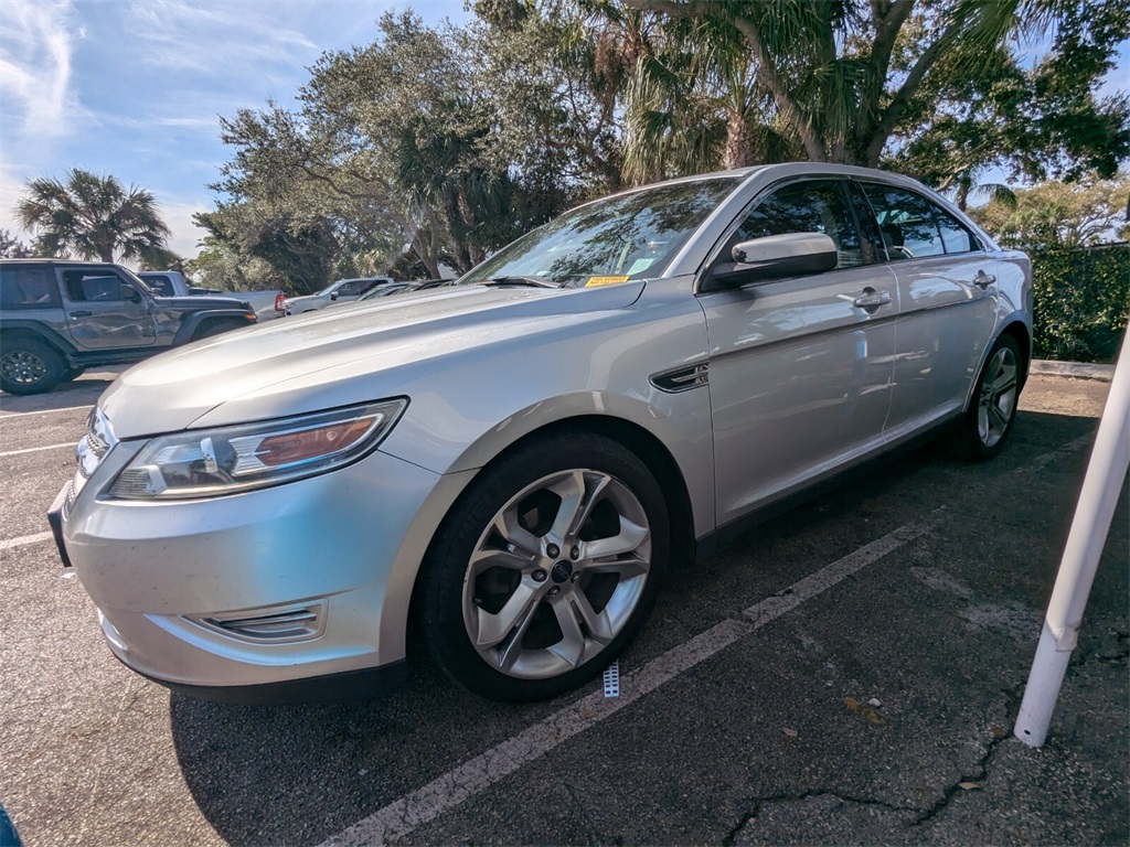 2010 Ford Taurus SHO 7