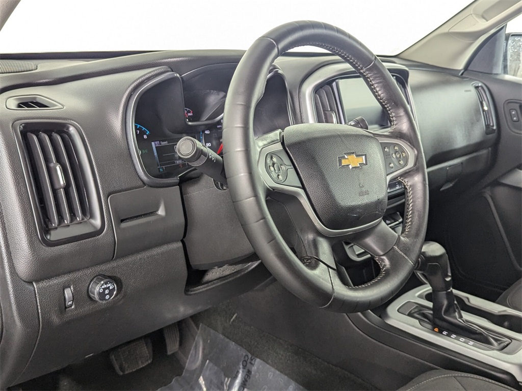 2016 Chevrolet Colorado LT 11