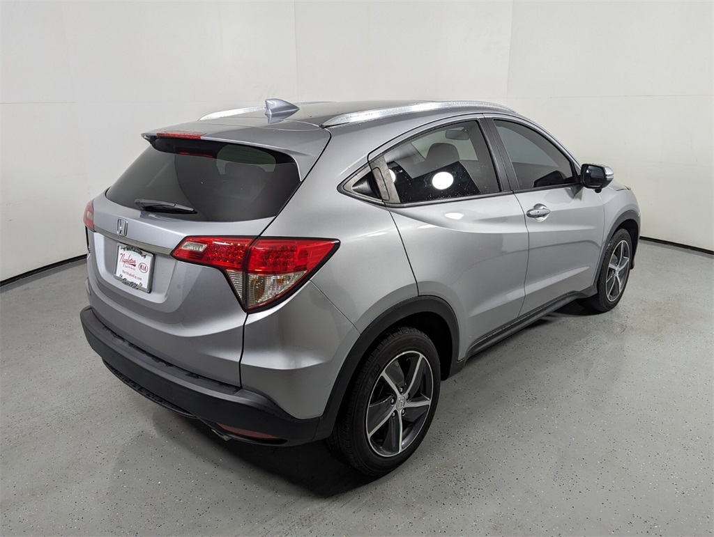 2022 Honda HR-V EX 5