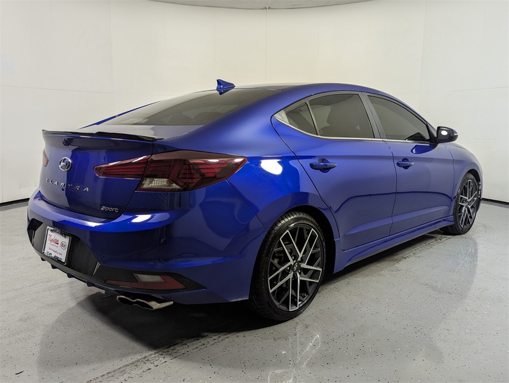 2020 Hyundai Elantra Sport 6