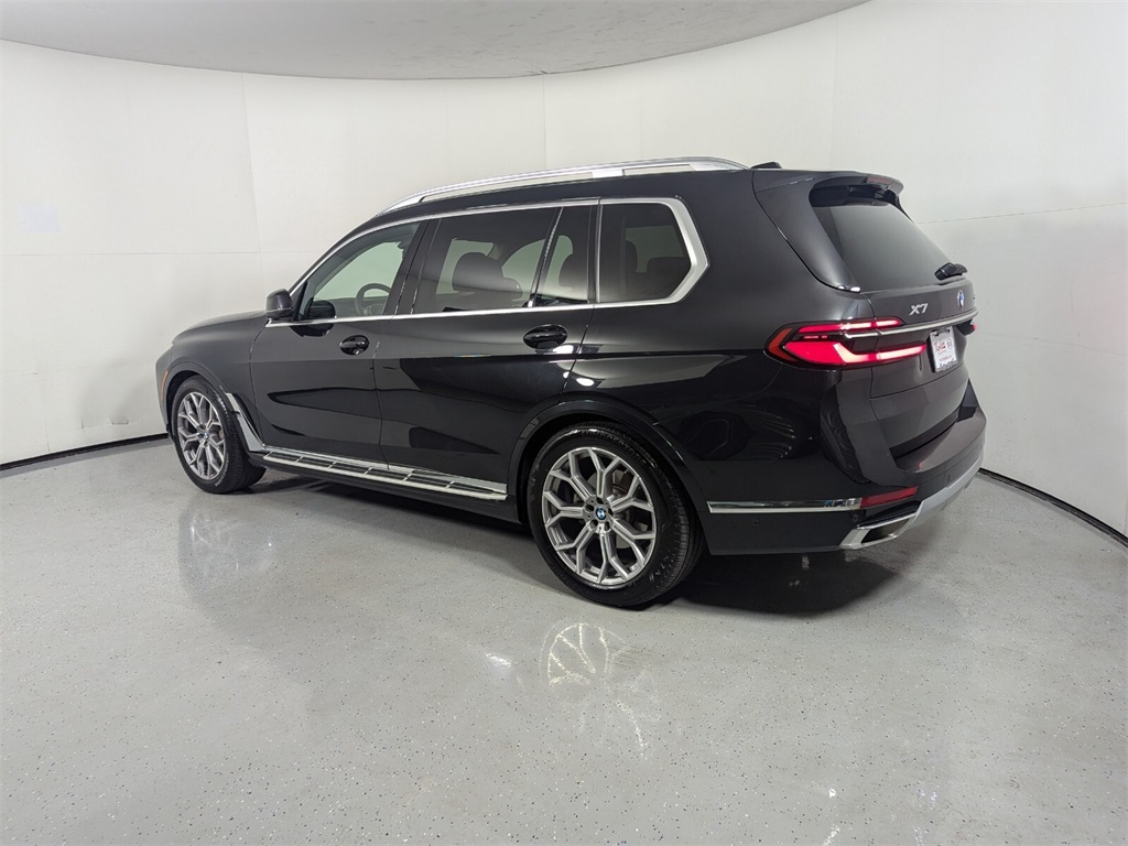 2024 BMW X7 xDrive40i 5