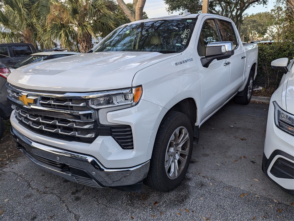 2023 Chevrolet Silverado 1500 LTZ 9