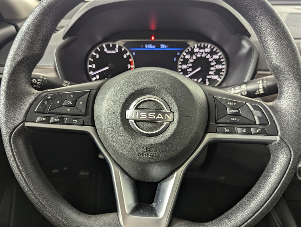 2023 Nissan Altima 2.5 SV 17