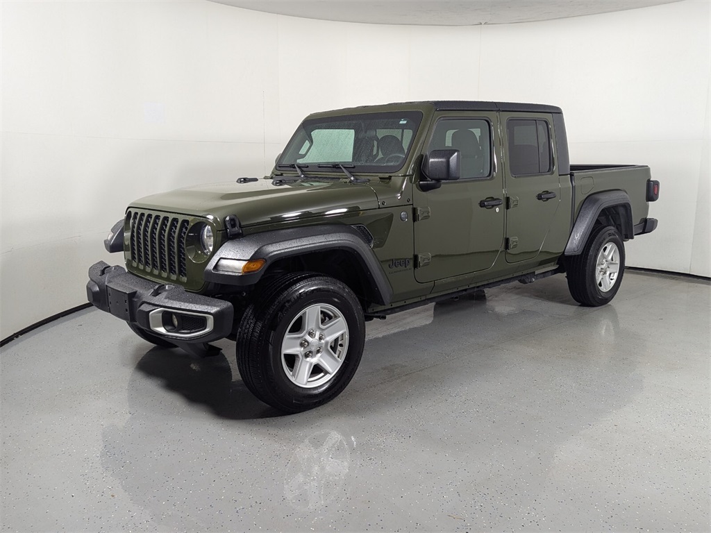 2023 Jeep Gladiator Sport 3