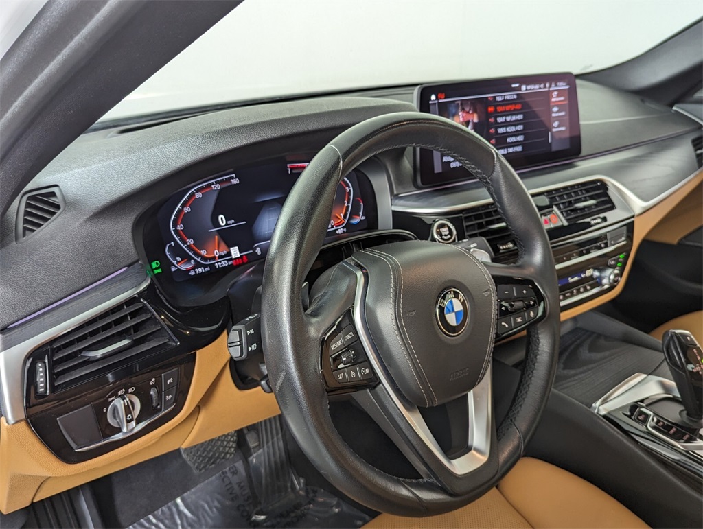 2023 BMW 5 Series 530i 11