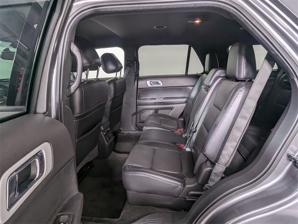 2012 Ford Explorer Limited 22