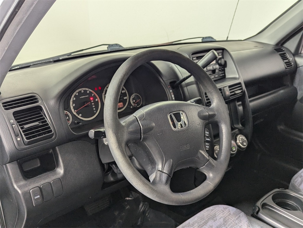 2004 Honda CR-V LX 11