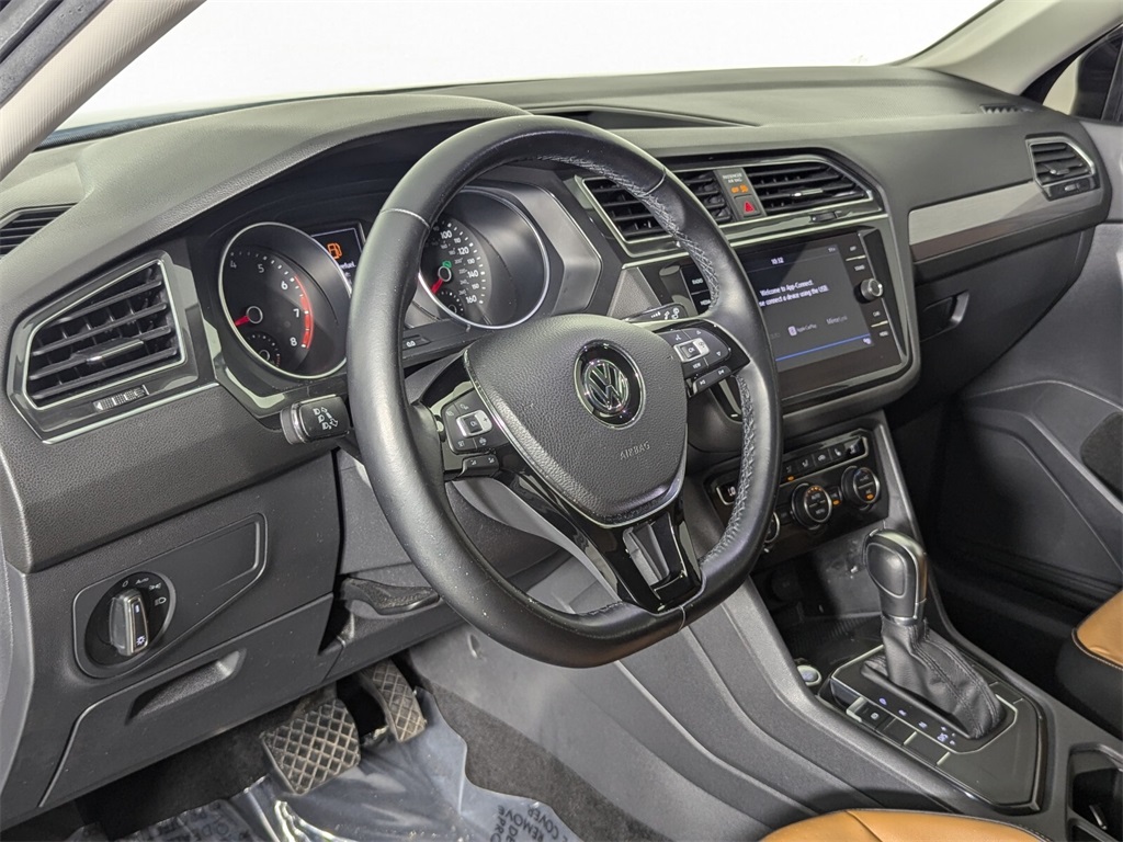 2019 Volkswagen Tiguan 2.0T SE 9