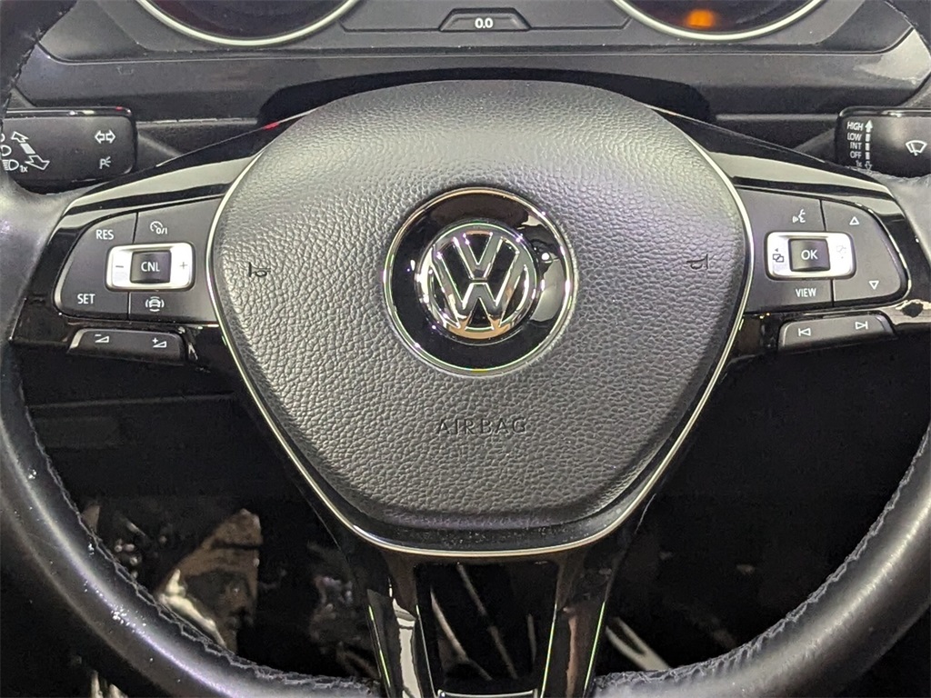 2019 Volkswagen Tiguan 2.0T SE 13