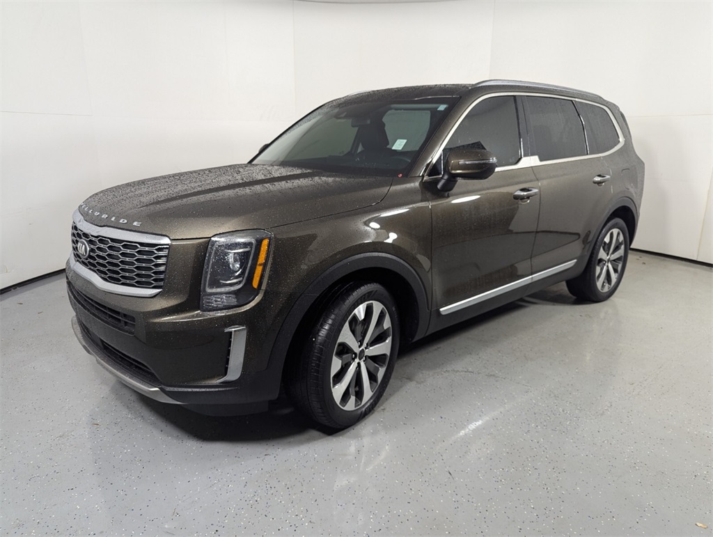 2020 Kia Telluride S 3