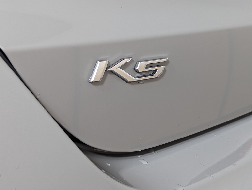 2021 Kia K5 GT-Line 9