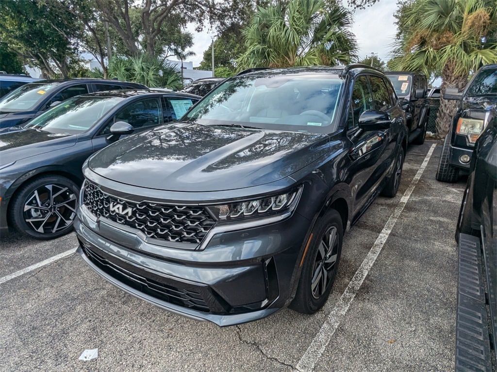 2022 Kia Sorento S 7