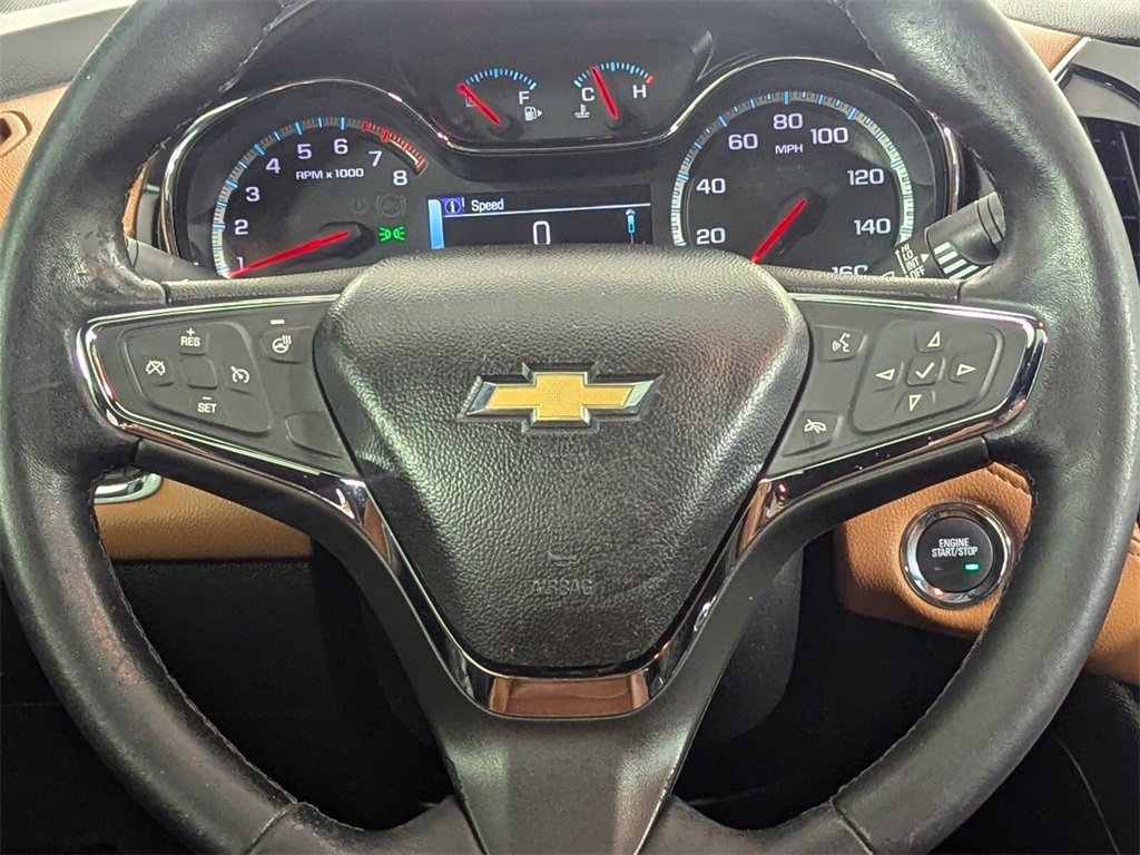2018 Chevrolet Cruze Premier 11