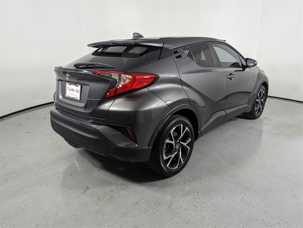 2021 Toyota C-HR  6