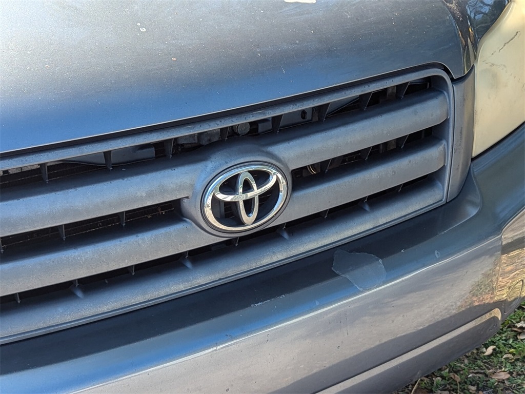 2007 Toyota Highlander Base 4