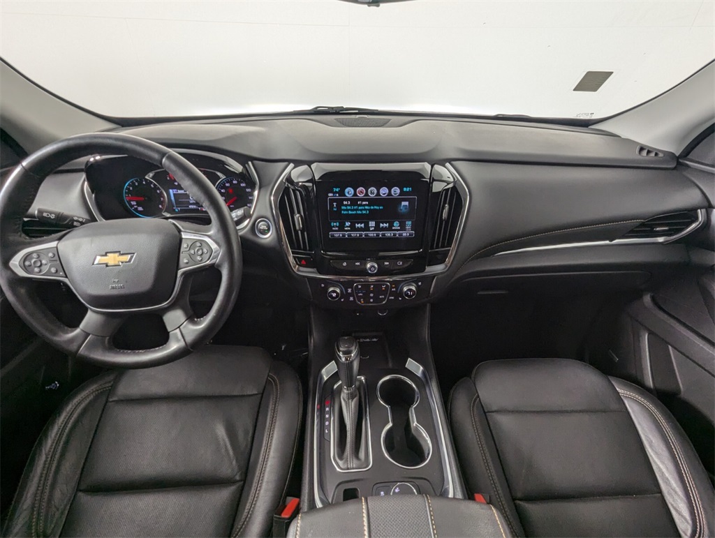 2018 Chevrolet Traverse Premier 16