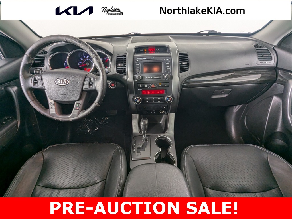 2012 Kia Sorento EX 12