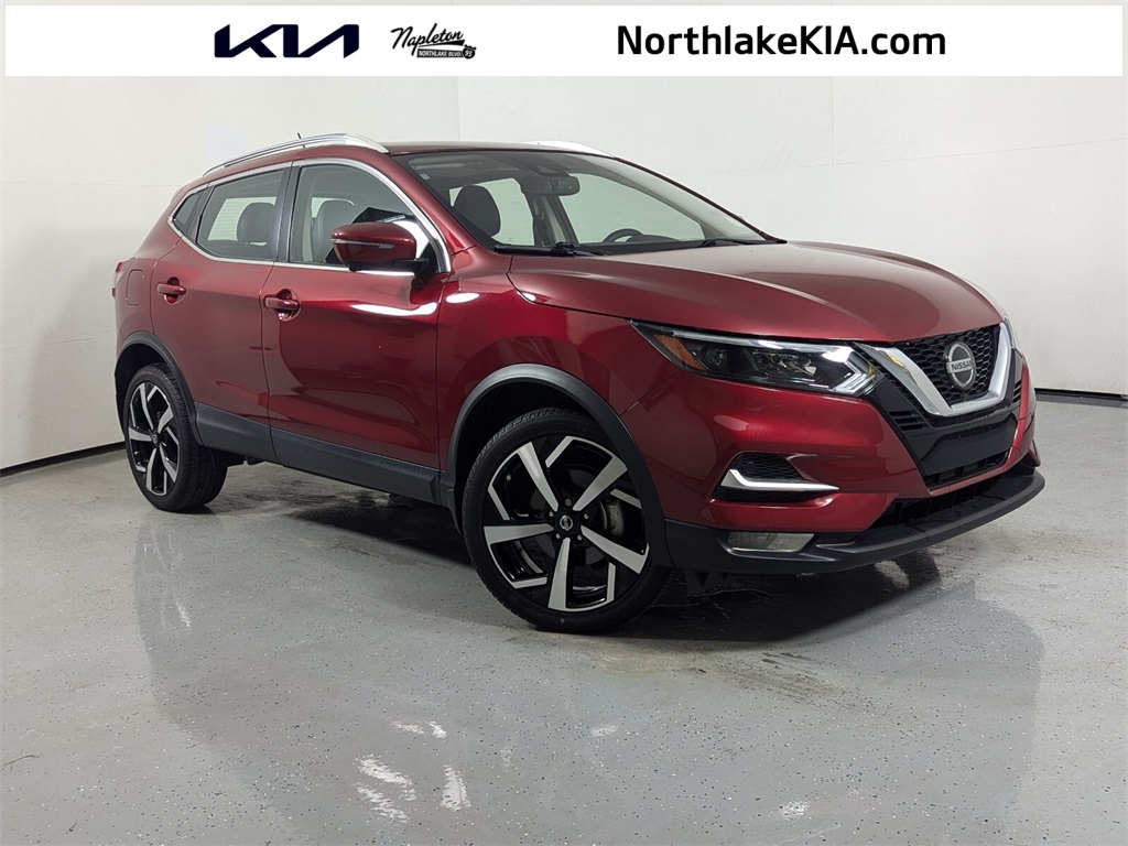 2021 Nissan Rogue Sport SL 1