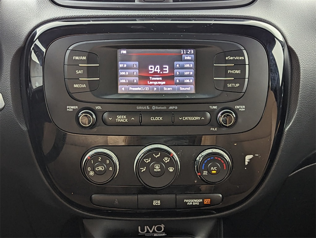 2016 Kia Soul Exclaim 18