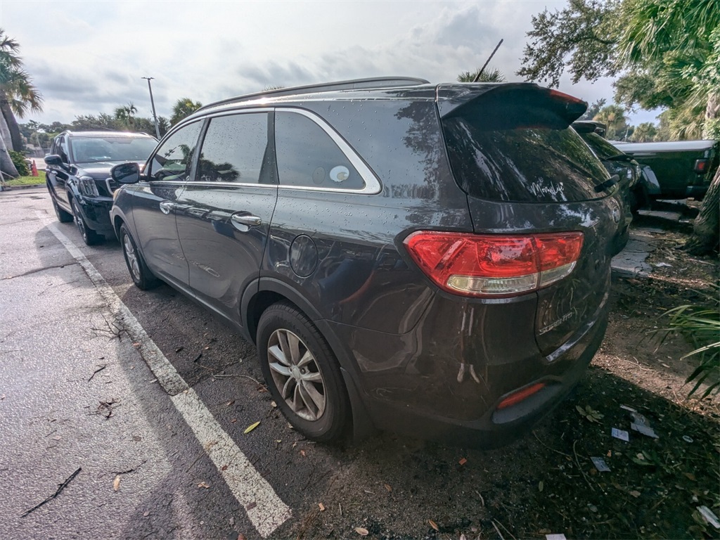 2018 Kia Sorento LX 13