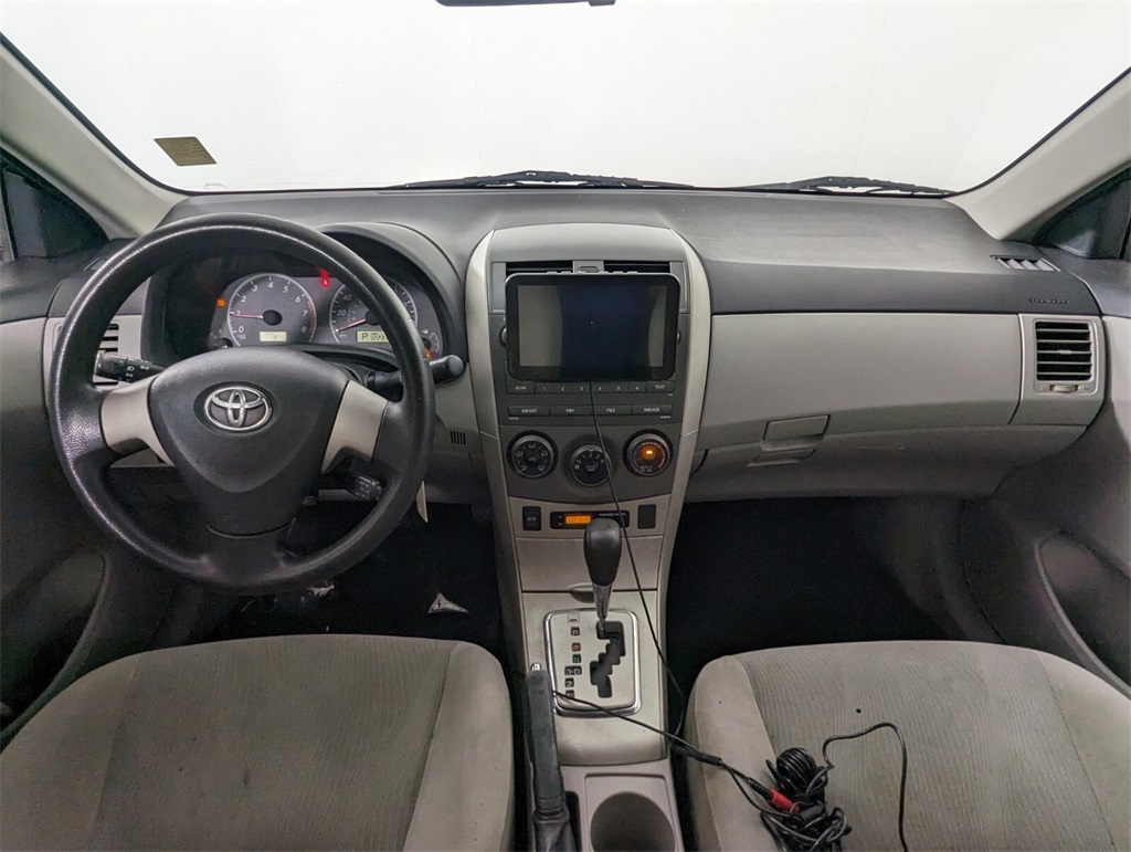 2011 Toyota Corolla  11