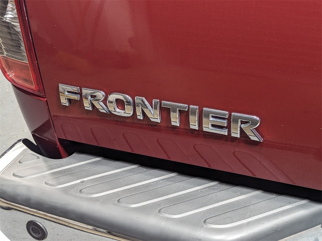 2019 Nissan Frontier SL 4