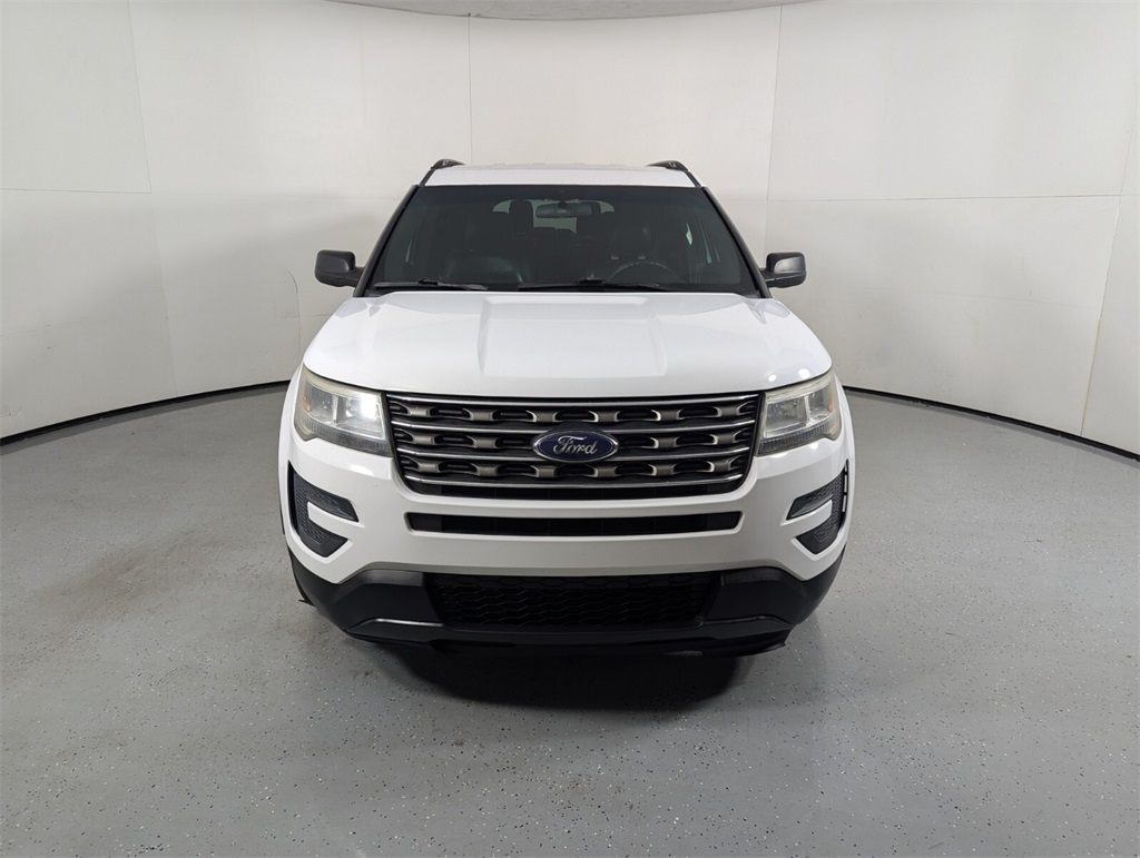 2016 Ford Explorer Base 2