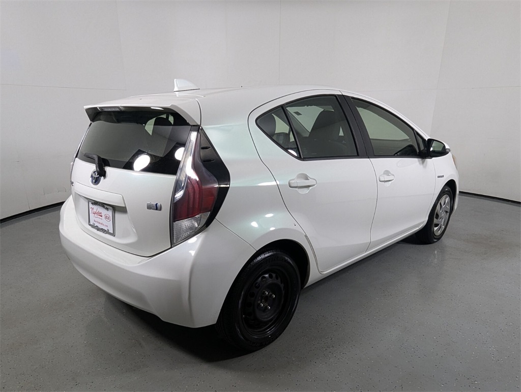 2015 Toyota Prius c Four 6