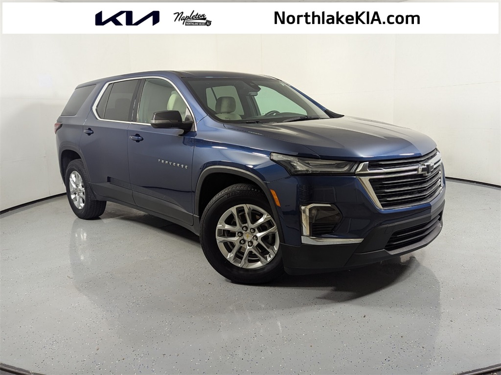 2022 Chevrolet Traverse LS 1