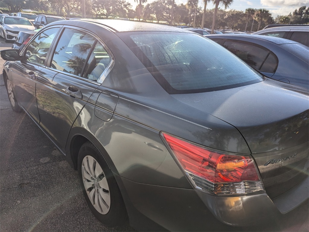 2009 Honda Accord LX 18